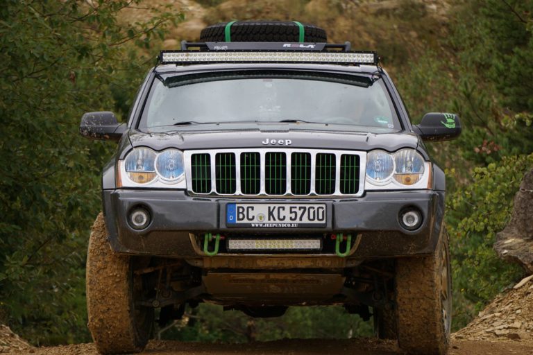 Light Bar for Jeep Grand Cherokee (Review & Buying Guide) Car Addict