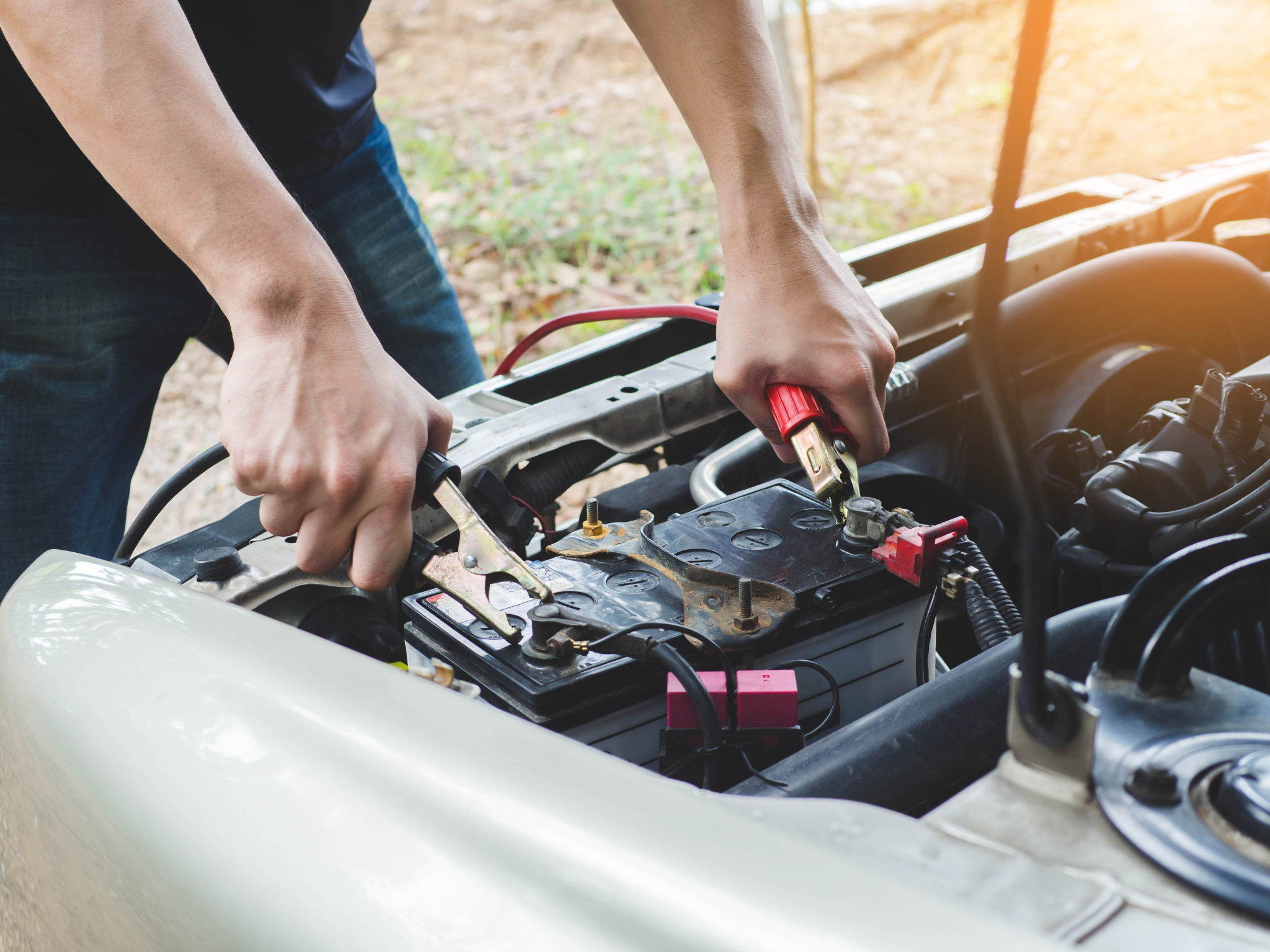Best Car Battery Charger for Dead Battery: Buyers Guide